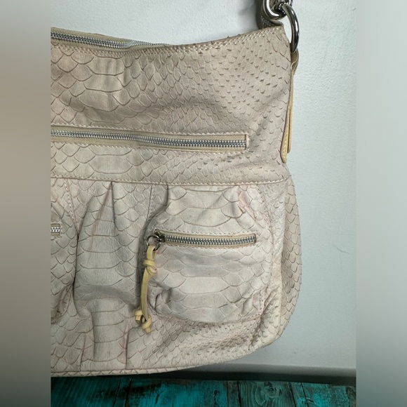 Cavalcanti Genuine Leather Purse Crossbody - Picture 3 of 15